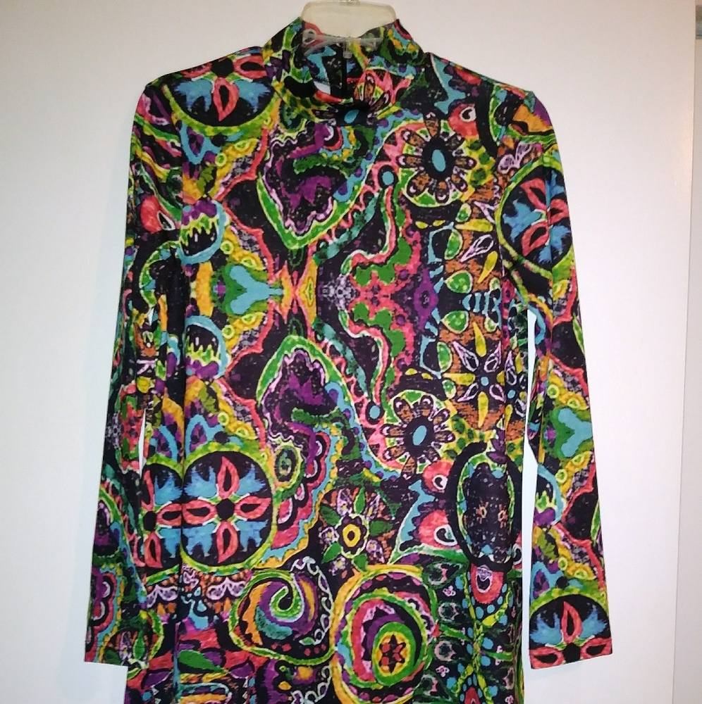 She in dress very cute.